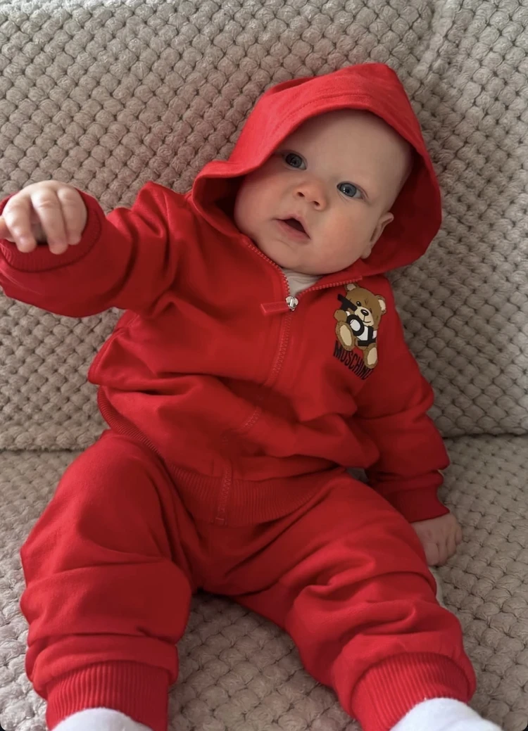 Ольга Бузова о своем крестном сыне-грудничке: "Знал бы он, кто его кормил"