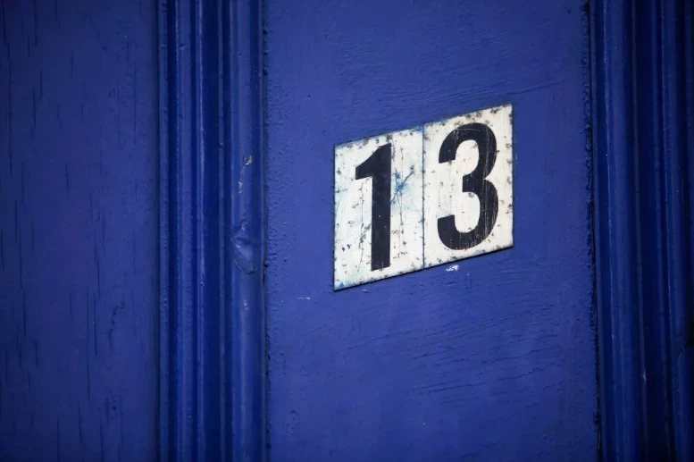 Какие номера квартир приносят владельцам беды и болезни, как от них защититься