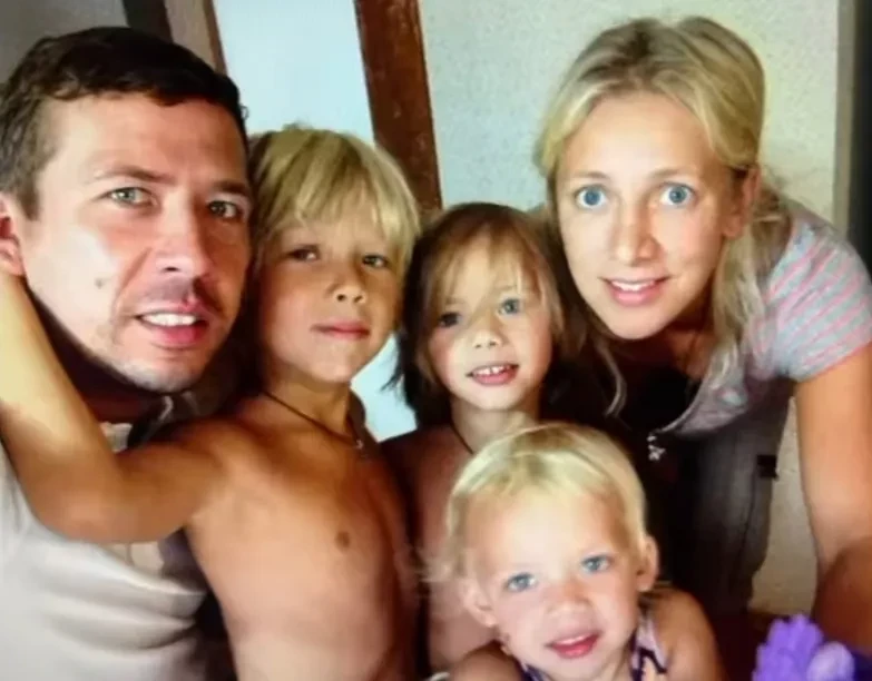 Андрей Мерзликин разводится с женой и матерью его четверых детей после 20 лет брака