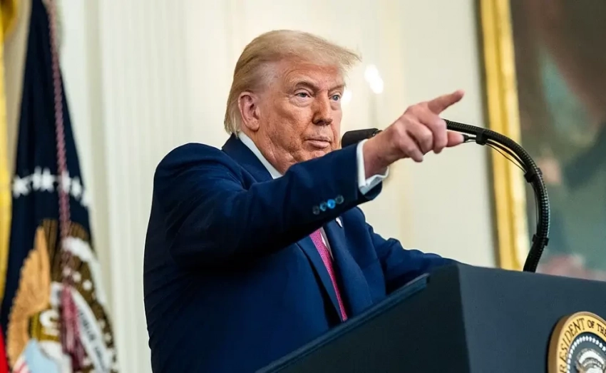 США прекращают все торговые переговоры с Канадой и уведомят Оттаву о новых пошлинах