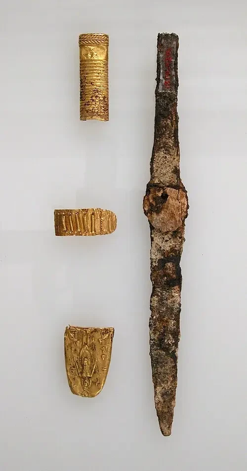 Вооружение и доспехи воинов империи Карла Великого и его современников на Западе и Востоке