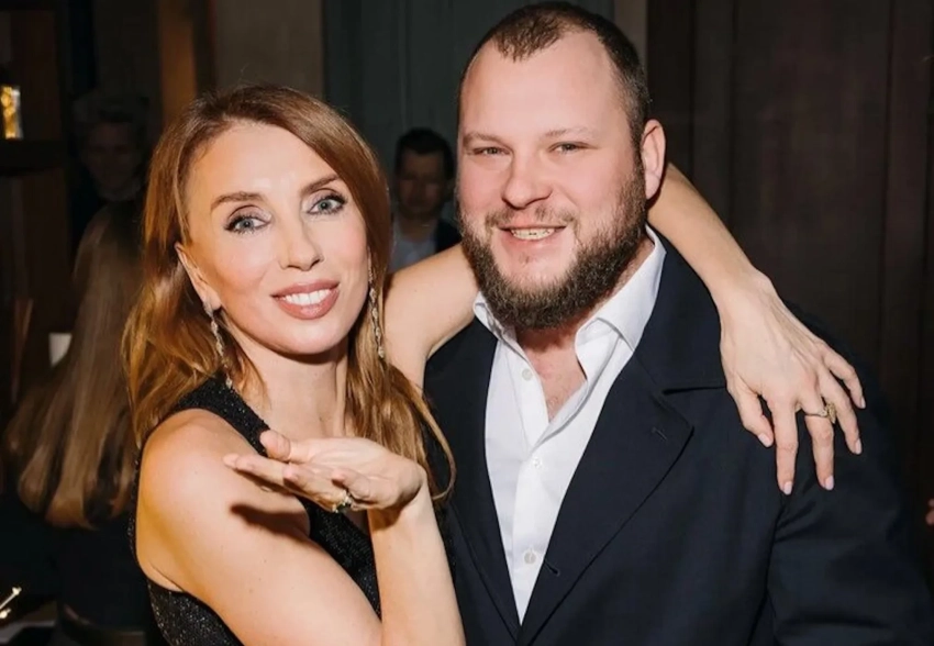 "Голые" платья, танцы, Ольга Слуцкер, Ксения Собчак и Сергей Бондарчук среди гостей: в сети появились новые фото с дня рождения Светланы Бондарчук