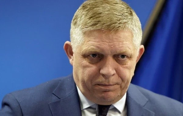 Фицо объявил об остановке поставок электроэнергии на Украину