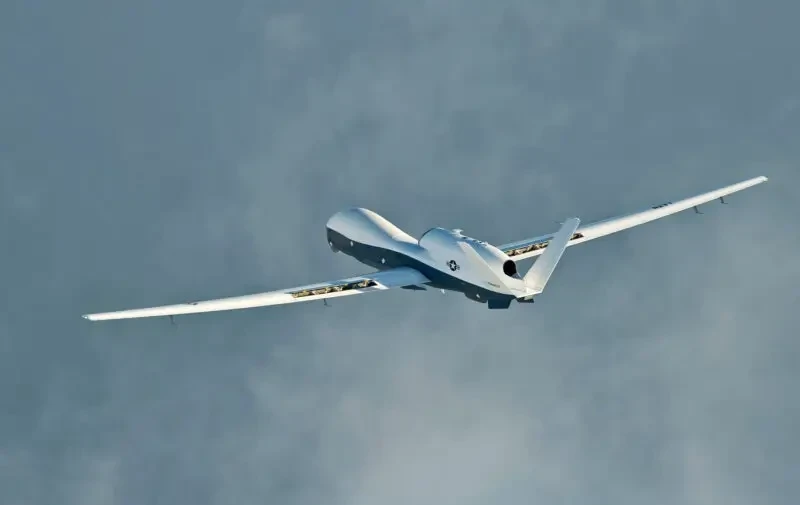 ОПК Индии разрабатывает для ВМС аналог американского дрона MQ-4C Triton