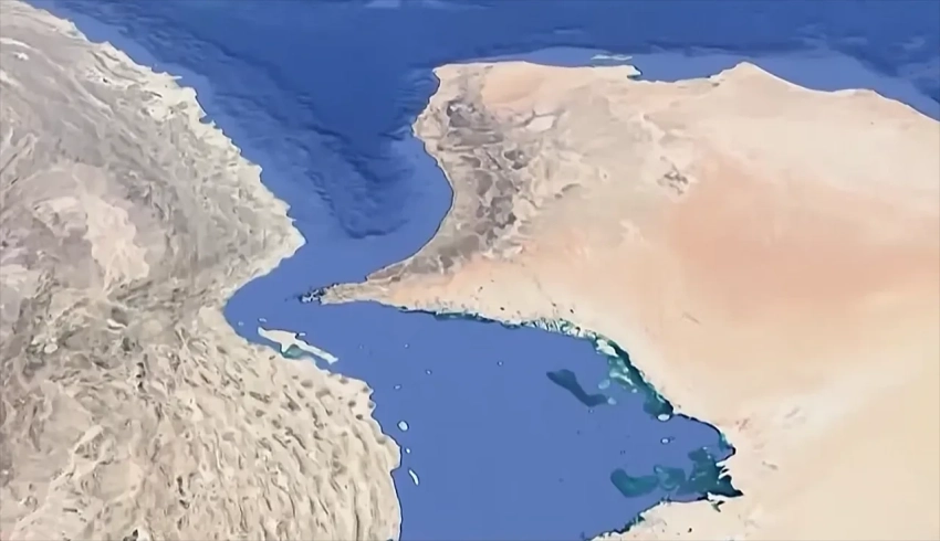 Ормуз за деньги: США получили предложение ввести в проливе «суэцкую модель»